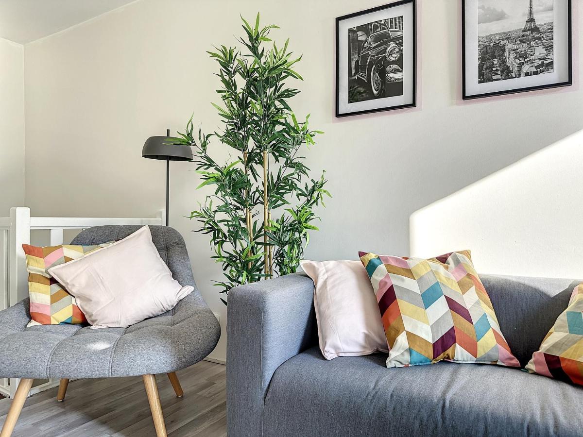 Charmant Appartement Avec Terrasse Parking Ispagnac Ngoại thất bức ảnh